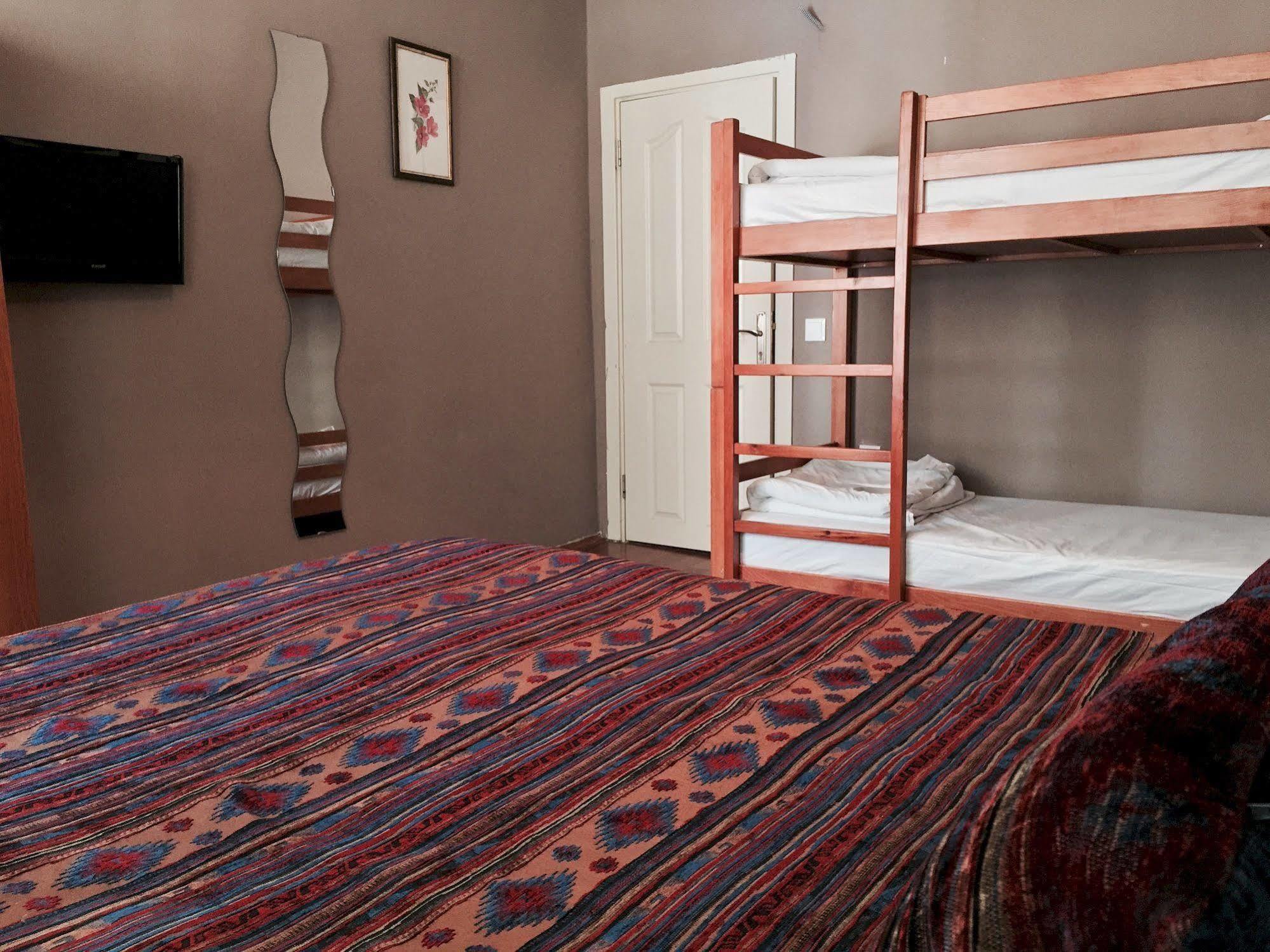 Nobel Hostel Istanbul Eksteriør bilde