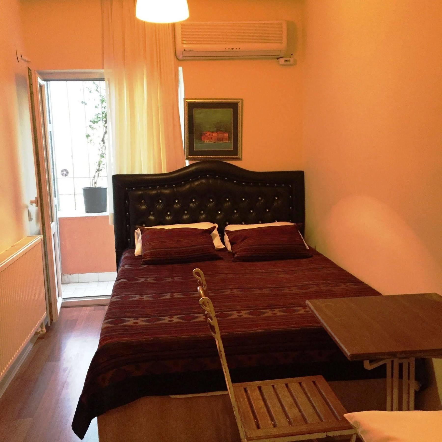 Nobel Hostel Istanbul Eksteriør bilde